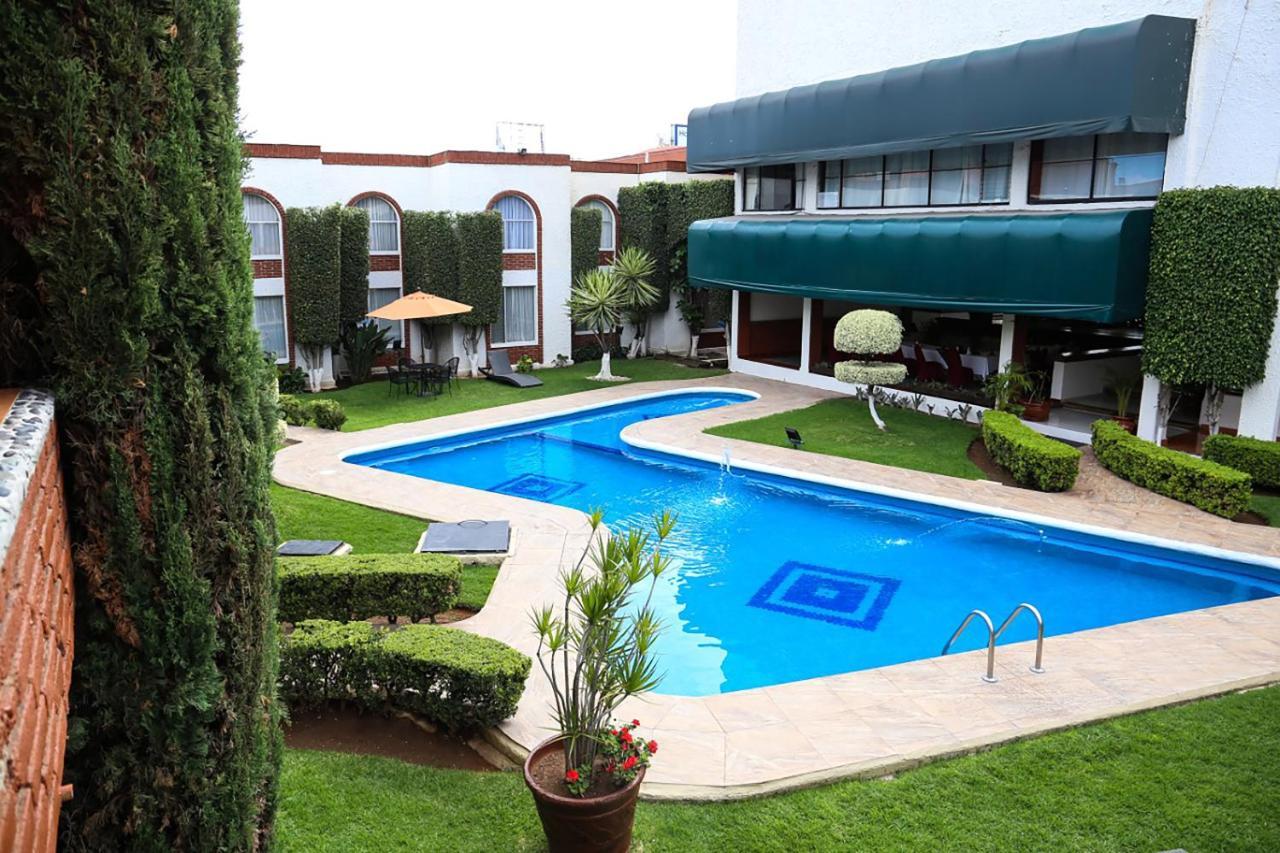 Hotel & Suites Villa Del Sol Morelia Exteriér fotografie