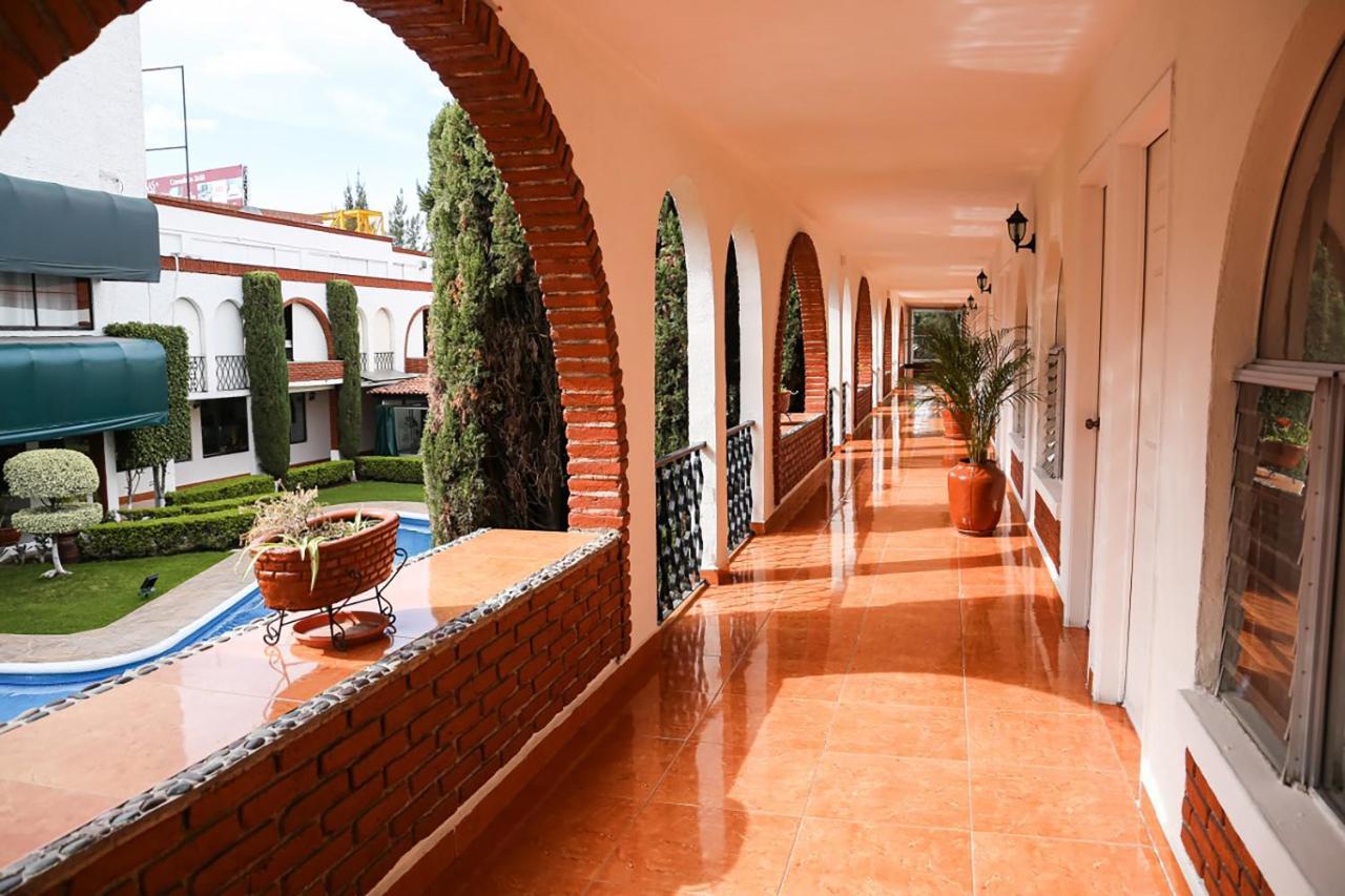 Hotel & Suites Villa Del Sol Morelia Exteriér fotografie