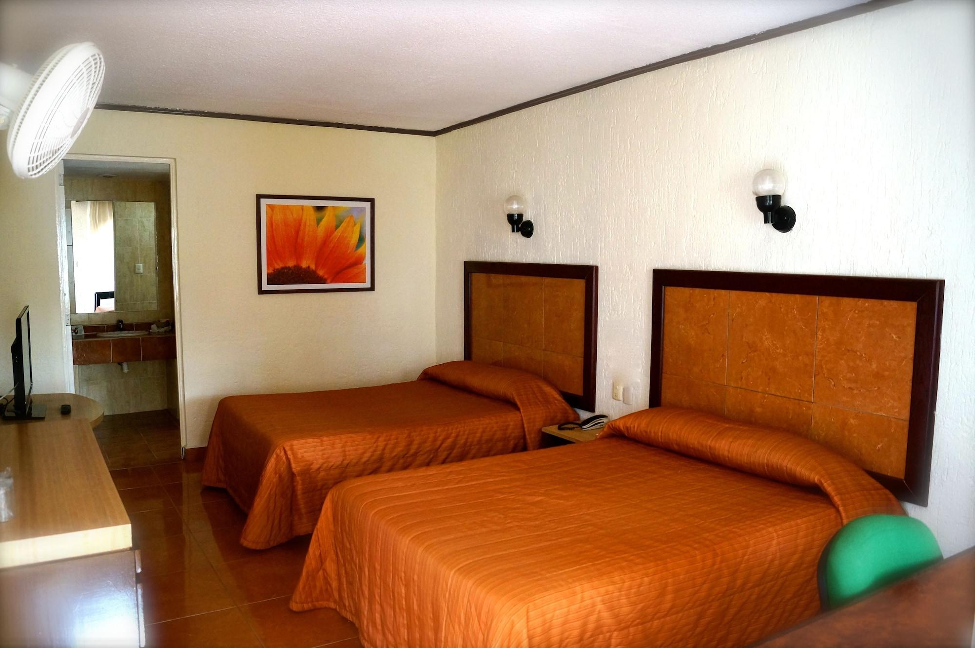 Hotel & Suites Villa Del Sol Morelia Exteriér fotografie