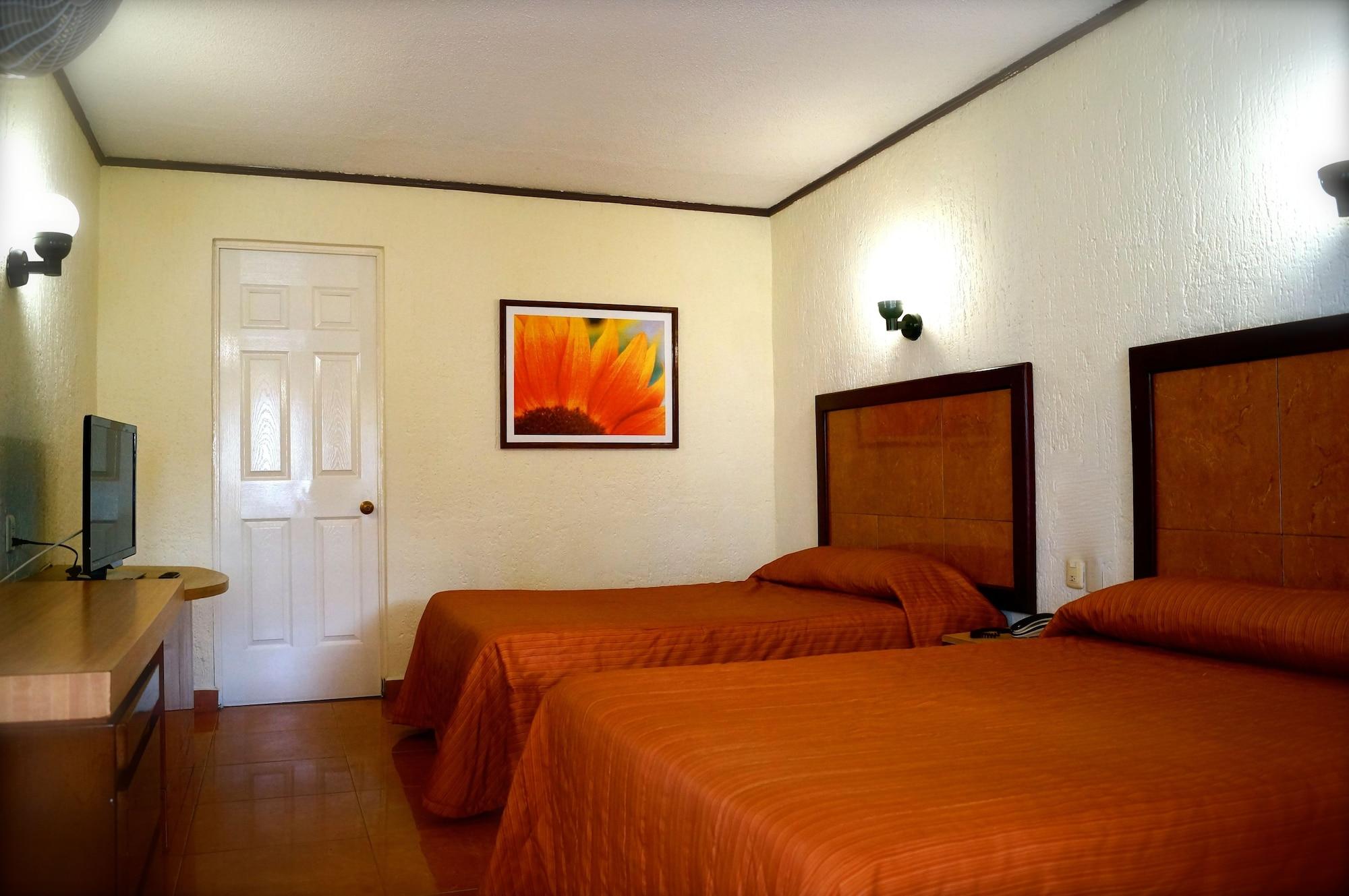 Hotel & Suites Villa Del Sol Morelia Exteriér fotografie