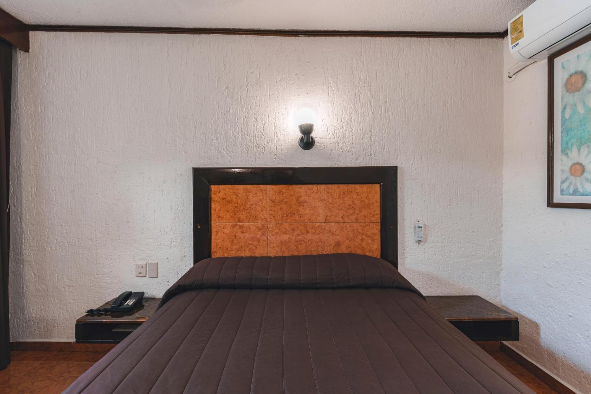Hotel & Suites Villa Del Sol Morelia Exteriér fotografie
