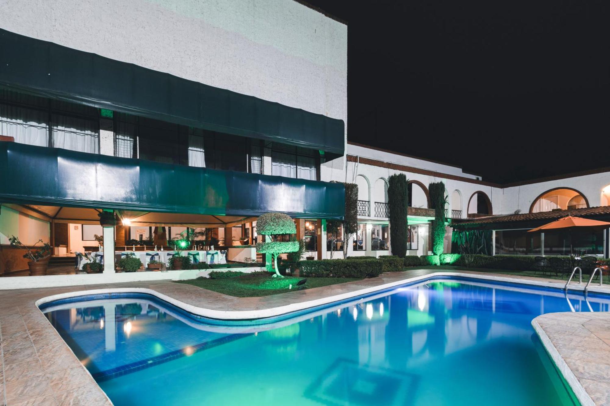Hotel & Suites Villa Del Sol Morelia Exteriér fotografie