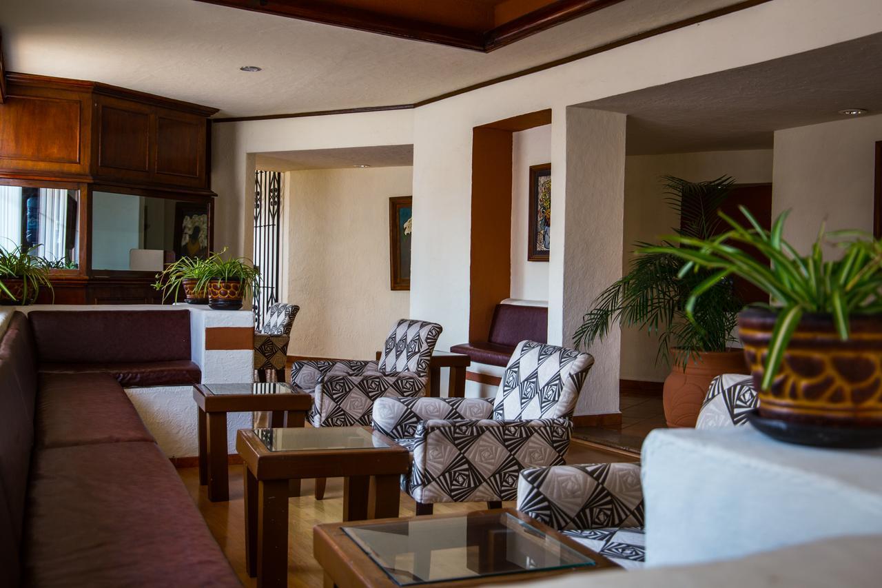 Hotel & Suites Villa Del Sol Morelia Exteriér fotografie